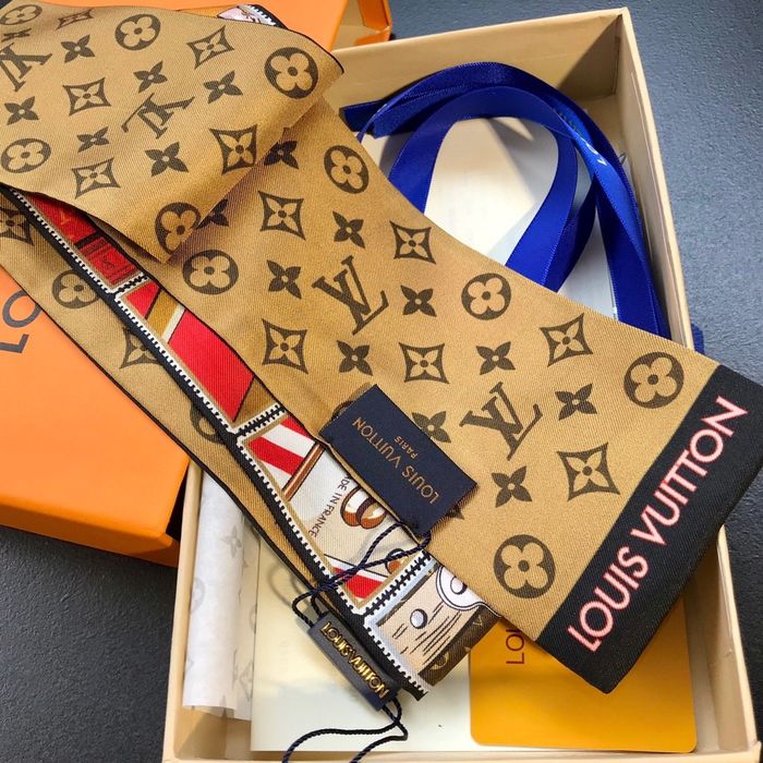 Louis Vuitton Scarf LVS00193